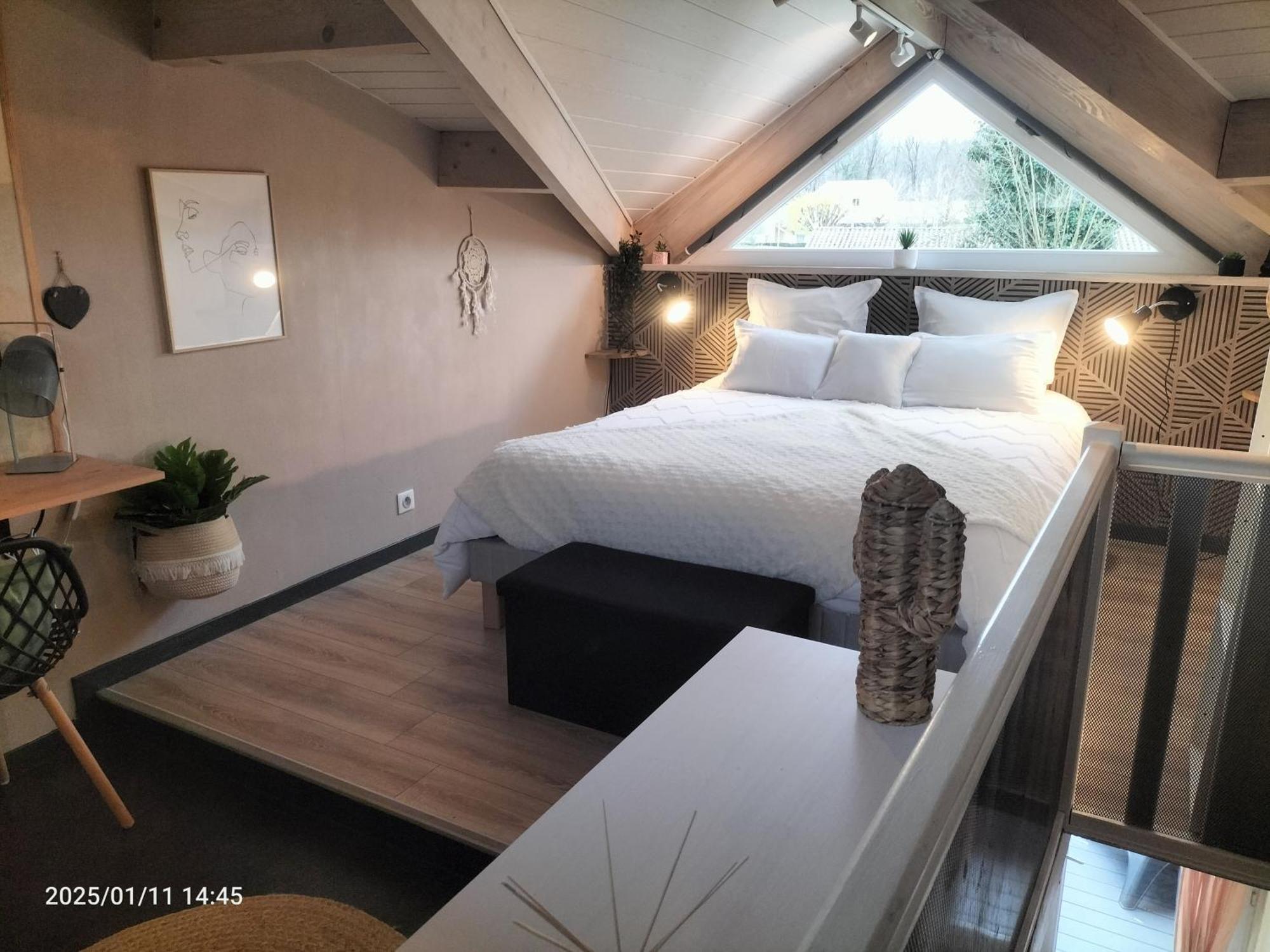 Au Bord Du Vieux Moulin Apartment เมรินแญค ภายนอก รูปภาพ